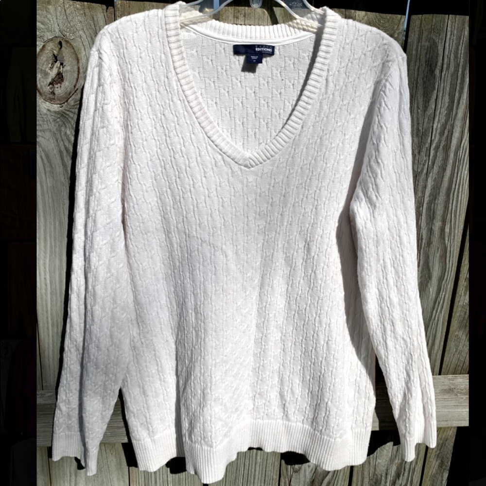 White Basic Editions Knit Sweater